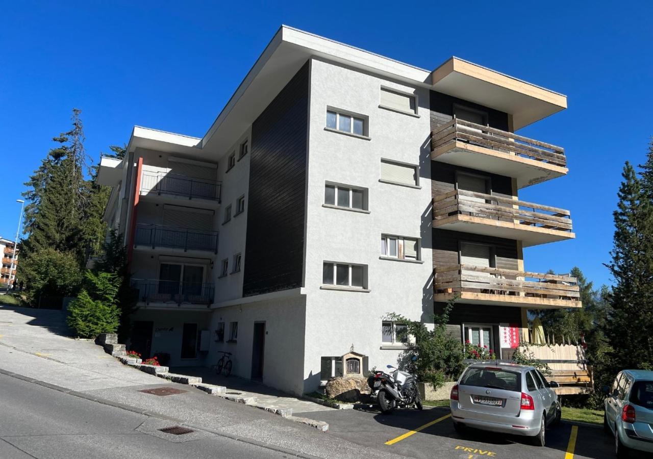 Magnifique Appartement Avec Vue Sur Les Montagnes Crans-Montana Exterior photo